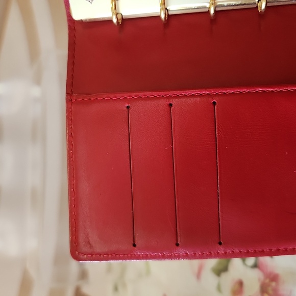 Authentic Louis Vuitton Vernis Red Agenda Cover - Picture 13 of 15